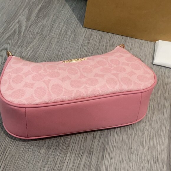 COACH Teri Shoulder Bag In Signature Canvas CV933 Dusty Pink - Picture 7 of 9